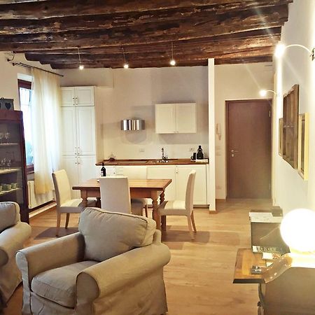 Wallace Luxury Home Verona Luaran gambar